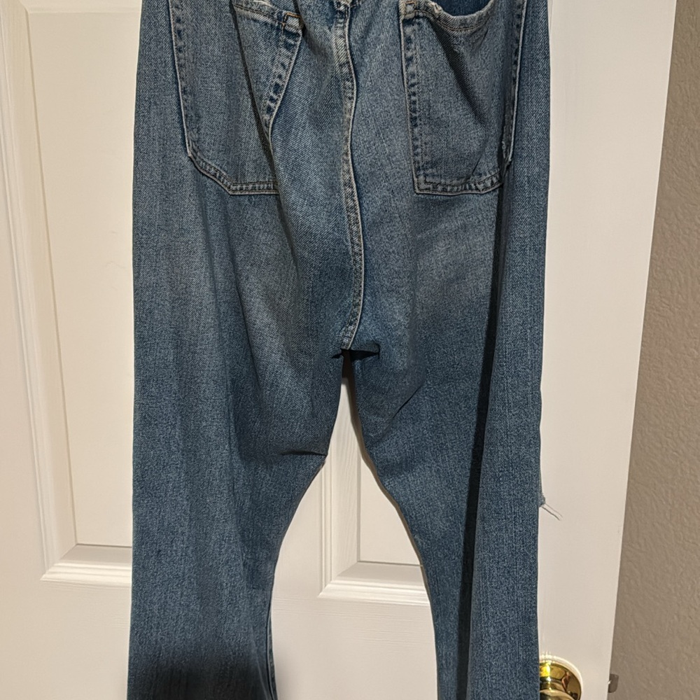 Forever 21 Women's Boyfriend Jeans - Blue Wash